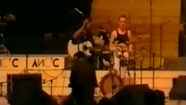 Группа КИНО Виктор Цой   концерт в Олимпийском  Москва 5 5 1990