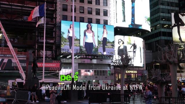 Lili Rusova Model from Ukraine at NYFW @RusovaLili Times Square Billboard by Gurman Fashion Show смотреть онлайн