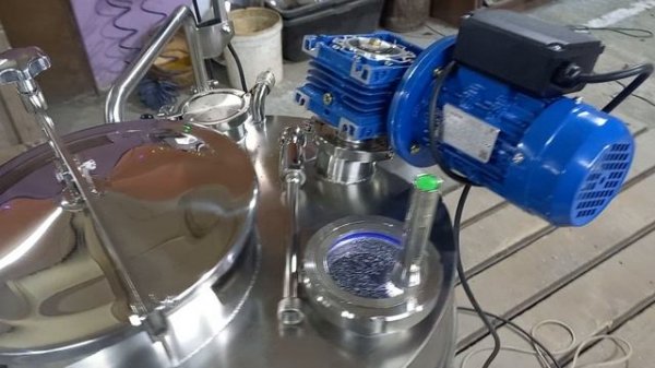 ПВК 130л С жёсткой обвязкой и нижним люком