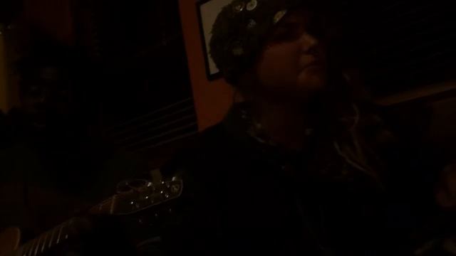 Home Bum Town by the Two Kings смотреть онлайн