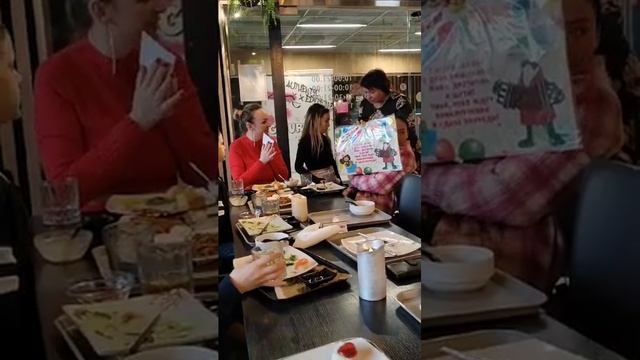 день рождения Ясмин 10 лет: наши поздравления на четырех языках! смотреть онлайн
