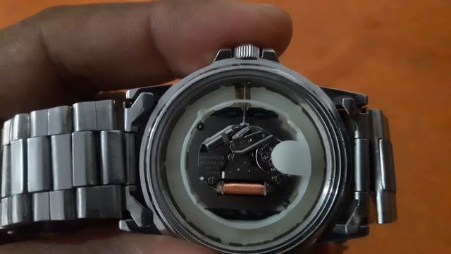 Mesin SWISS ARMY DHC+ смотреть онлайн