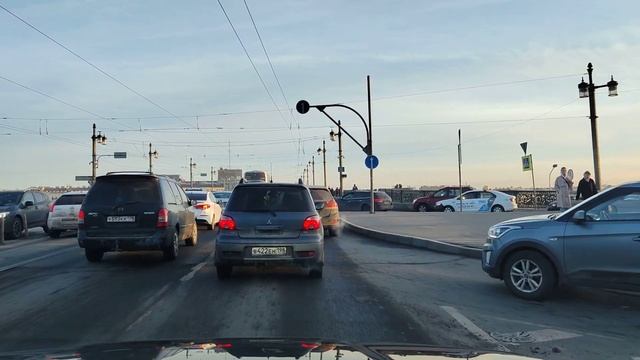 2023.04.05. Погода Петербург. 19:03. +3°. На носу Весна. смотреть онлайн