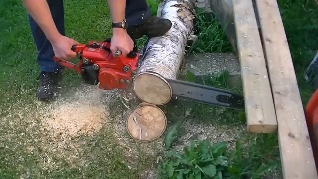 Homelite Super 200 Chainsaw Test Run