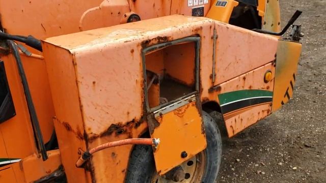 Vermeer Industrial Wood Chipper Model BC1000XL смотреть онлайн