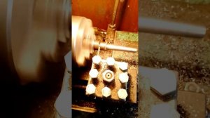 Токарный станок тв 16 работа с отрезным резцом