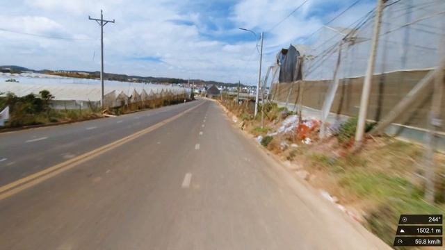 LangBiang Mountain Road Descent With Speed & Elevation, Giant XTC 820. смотреть онлайн