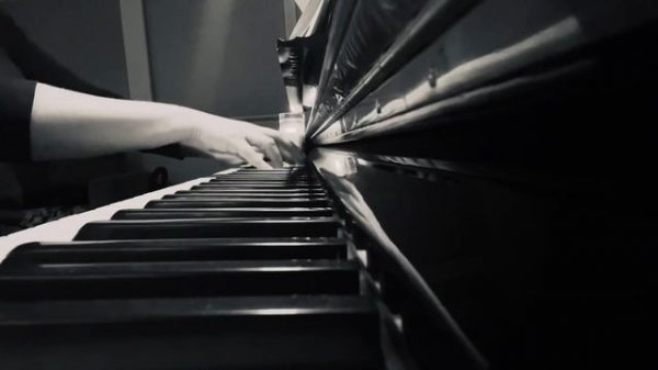 Бьют Часы на Старой Башне (Колокола, муз. Е. Крылатова)