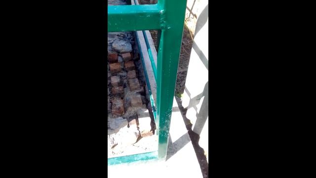 минник мне помогает в стройке смотреть онлайн