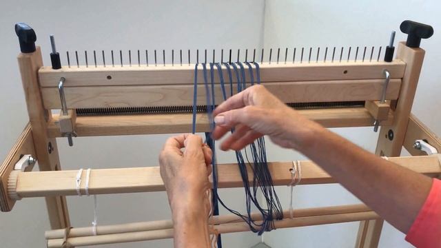 Warping the Arras Tapestry Loom with Beam Kit смотреть онлайн