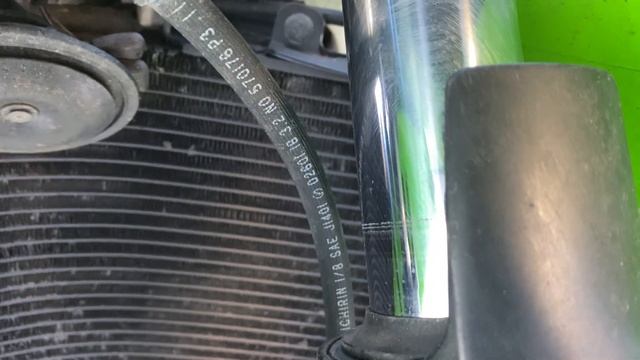 Обзор мотоцикла Kawasaki Zx9r 2002год, 89262862924 с 10:00-20:00 по мск ( WhatsApp) смотреть онлайн