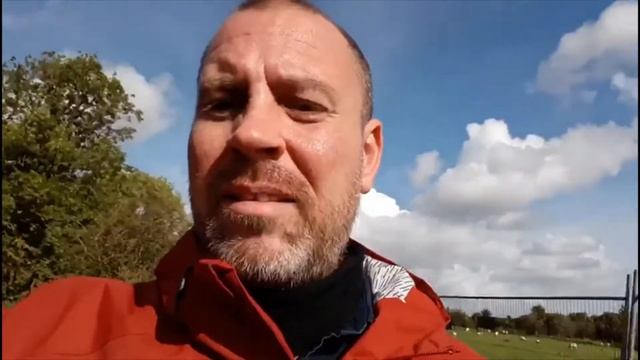 Nottingham forest fan scott from munich & madrid View смотреть онлайн