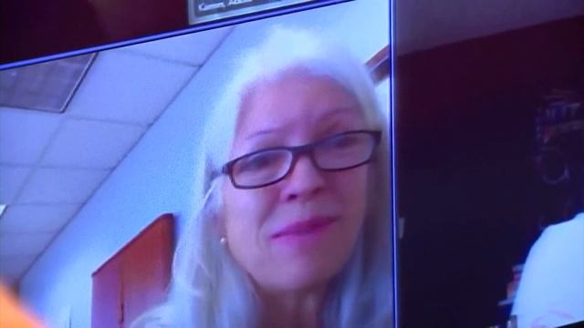 Pancho Claus receives $10,000 donation for annual Houston Christmas tradition смотреть онлайн