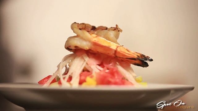 On The Spot @ Rare650 Prime Steak & Sushi in Syosset, NY смотреть онлайн