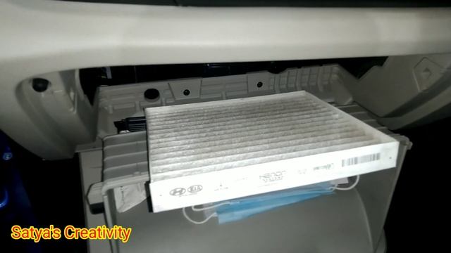 KIA ac filter change || KIA Seltos A/C filter cleaning смотреть онлайн