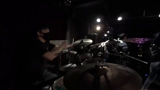 Skid Row - Monkey Business - Live Drum Cam. смотреть онлайн