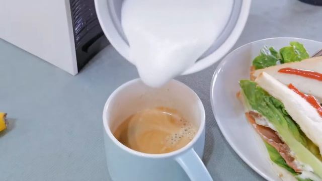 Morning coffee~ смотреть онлайн