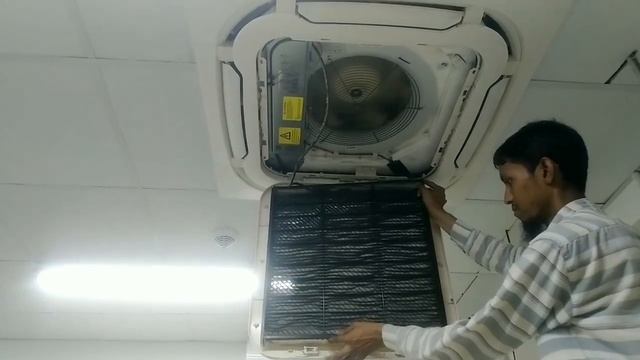 inverter ac f9 error code problem // how to solve voltas inverter ac f9 error code problem At home смотреть онлайн