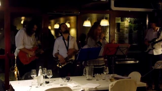 Monnalisa - Coffee Break Live Band - Cipolla D'oro 11/04/2014 смотреть онлайн