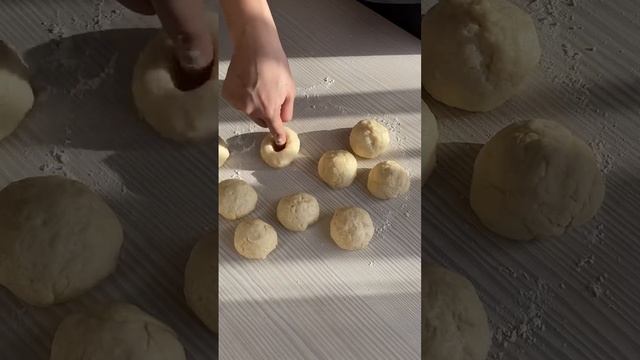 Көтерілгенін күтпейтін бәліштер. Қазақша рецепт. Оңай рецепт. смотреть онлайн