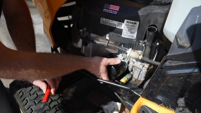Easy Cub Cadet Oil Change | XT1 or XT2 смотреть онлайн