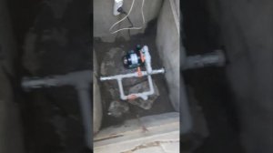 как установить насос в яме