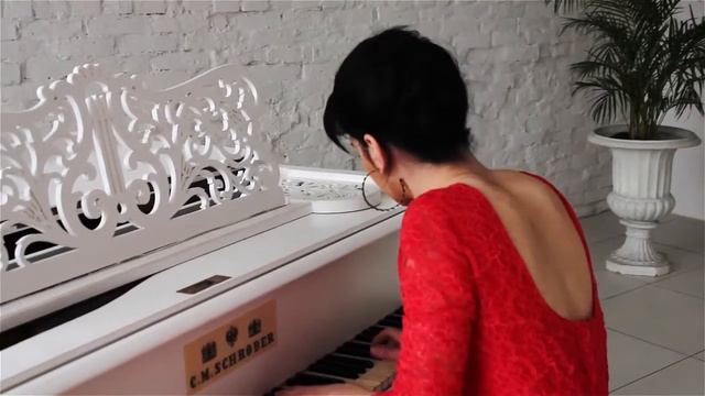 Kateryna Sushko | Female Pianist | Piano Promo