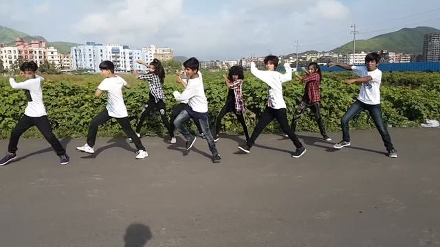 KUDIYA SHEHAR DIYA | POSTER BOYS | DANCE PERFORMANCE | STEP BY STEP DANCE CLASSES смотреть онлайн