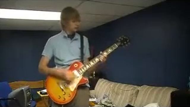 Paramore - Misery Business (guitar cover tab included) смотреть онлайн