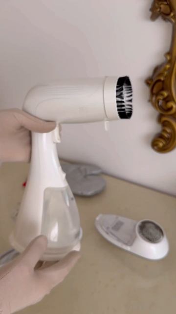 Мощный ручной отпариватель с вб