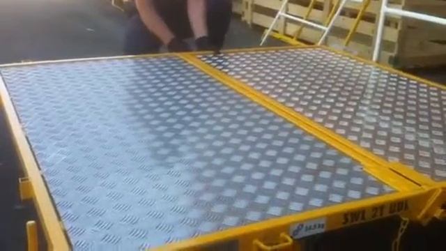 Rail Trolley 2,000kg Capacity смотреть онлайн