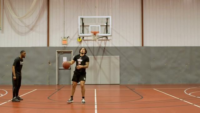 Footwork Pack 1.0 (Drill #2) ft Jordan Horn with Terez VanPelt смотреть онлайн