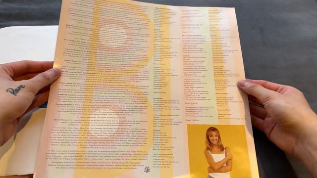 [Unboxing] Britney Spears - …Baby One More Time Vinyl (Customized International Cover Remake) смотреть онлайн