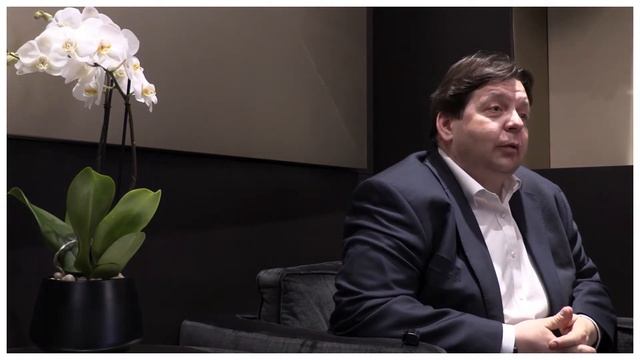Ferenc Berszan from Raiffeisen Bank International - Interview recorded at #EfmaSME17 conference смотреть онлайн