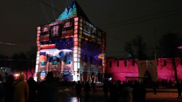 Дмитриевская башня на площади Минина и Пожарского. смотреть онлайн