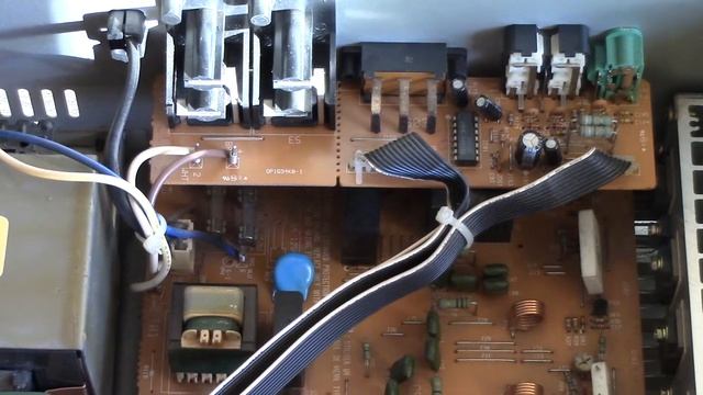 KENWOOD KR-V5570 (154) внутри inside смотреть онлайн