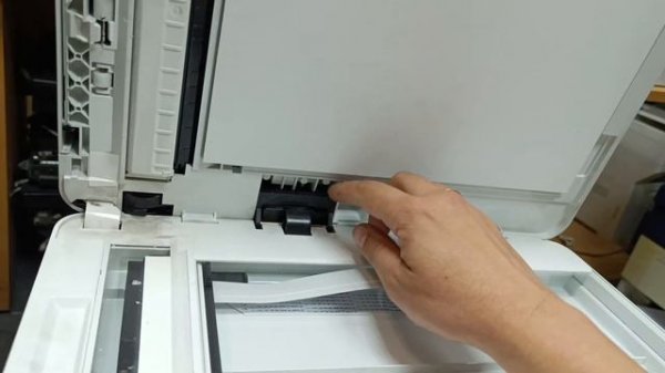 Лопнул кранштейн - шарнир HP LaserJet Pro MFP M426 как решить проблему!