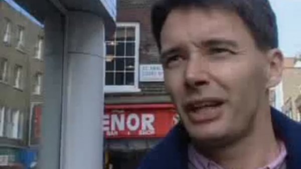 Pets park jingle - inside dot com - BBC