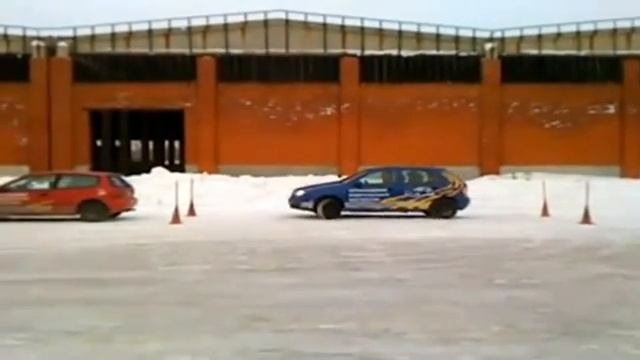 Будни инструкторов Автоакадемии.mp4 смотреть онлайн