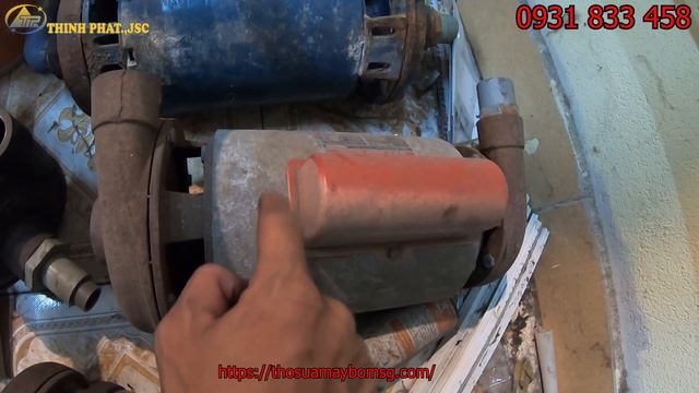 So sánh máy bơm đầu kép và máy bơm hai đầu hút ! Bơm cánh quạt kép inox 304 và bơm hai họng inox 30 смотреть онлайн