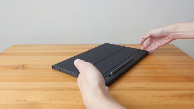 Samsung Book Cover Keyboard for Tab S9 Ultra (review) смотреть онлайн