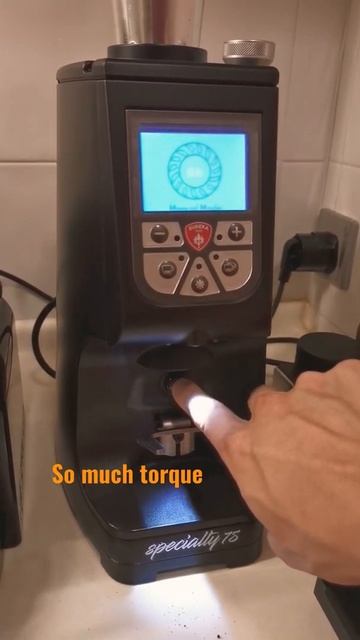 Eureka Atom 75 has ALOT of torque смотреть онлайн