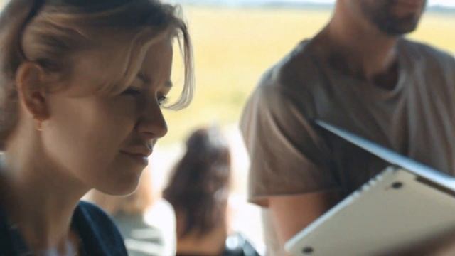 Advert: Skype for Business (Behind the Scenes) Extended Cut смотреть онлайн