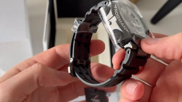 #179 Unboxing The G-Shock Titanium Frog 🐸 MRG-BF1000R-1ADR