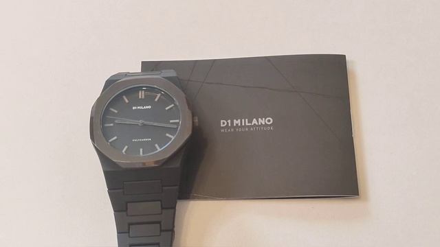 D1 MILANO UN RELOJ DE POLICARBONATO