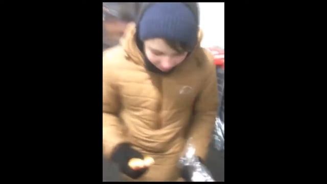 Самый дорогой в мире пончик?Шок школьник съел пончик который стоил 125426$ смотреть онлайн