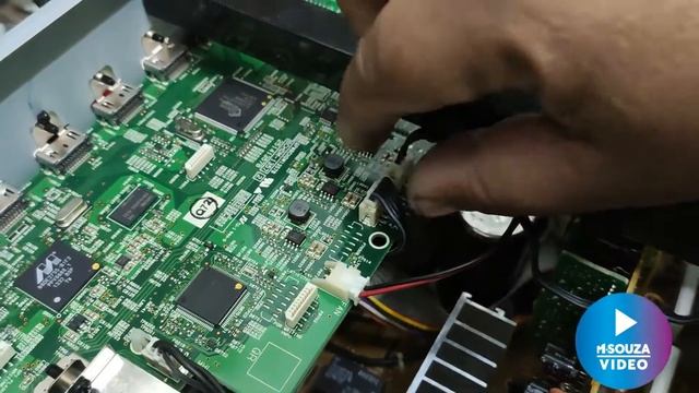 Receiver Onkyo Reparo Episódio 2 смотреть онлайн