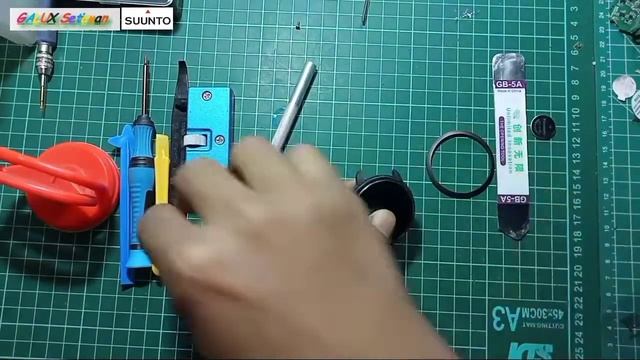 Cara Membuka Suunto 3 #service #repair #suunto #suuntowatch #tutorial