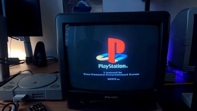CRT TV - A Real Pain Without The Remote!! 😭 Some Crash Bandicoot 1 Gameplay смотреть онлайн