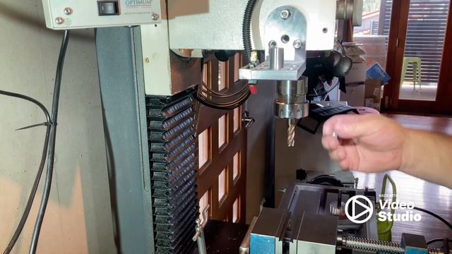 Milling machine custom spindle lock. Optimum BF-20 смотреть онлайн